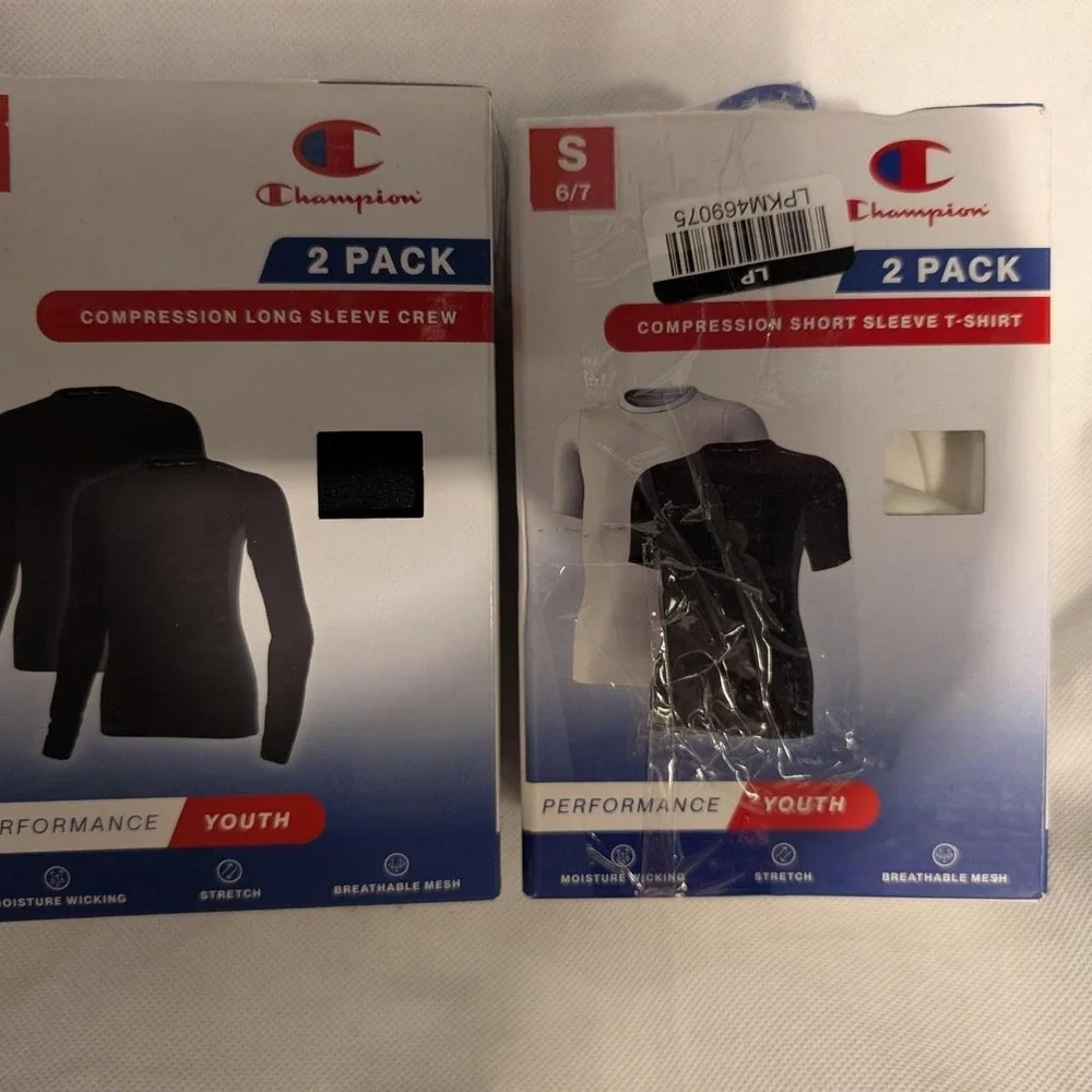 Champion compression shirts for kids in size S 6/7. 2 pack